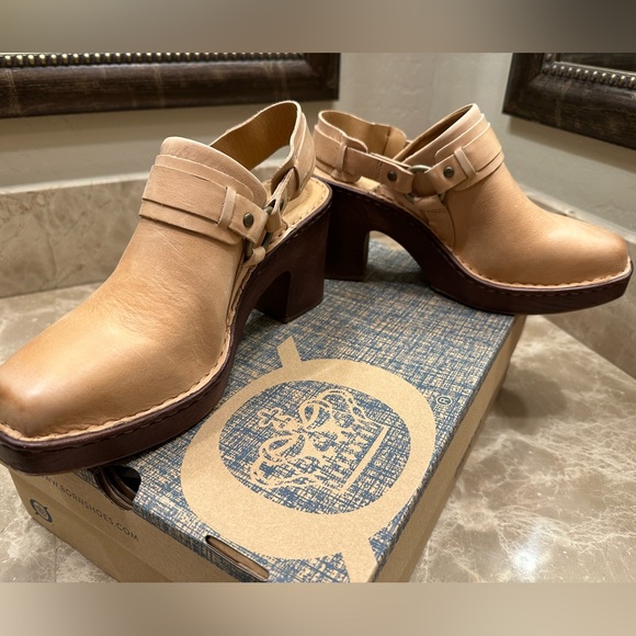 BORN NIB Hudson Leather shoes Color: Natural Size: US 9M Euro 40.5 - Picture 9 of 10
